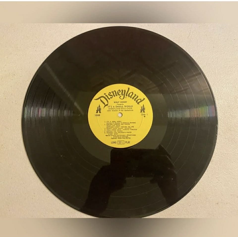 Walt Disney presents "It's a Small World" Vinyl LP 1965