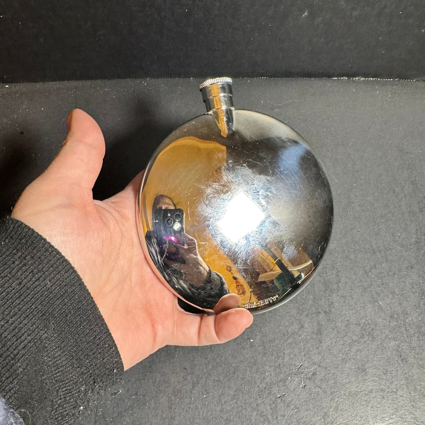 Kilbowie LTD Scotland Round Flask [Item 0134]