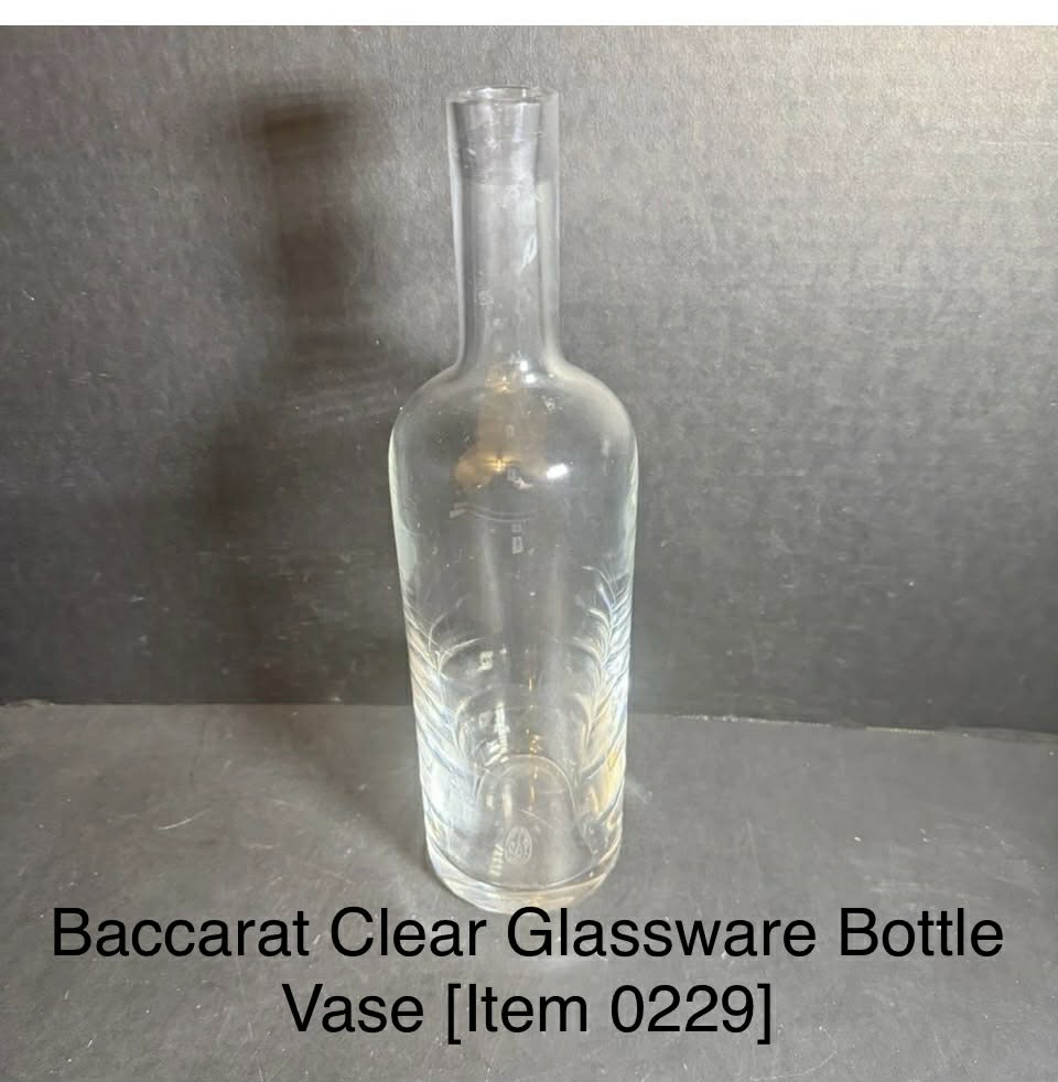 Baccarat Clear Glassware Bottle Vase [Item 0229]