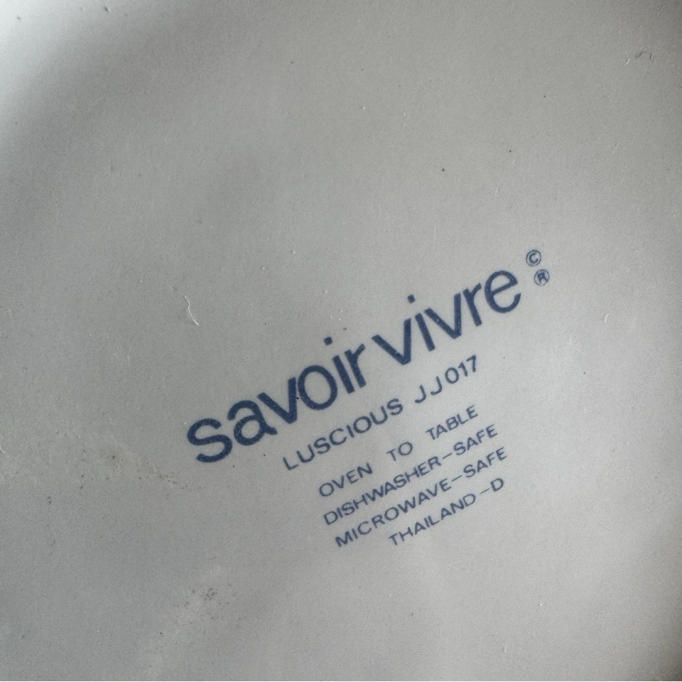 Vintage Savoir Vivre Luscious Stoneware Kitchen Jars with Lids [Item 0277]