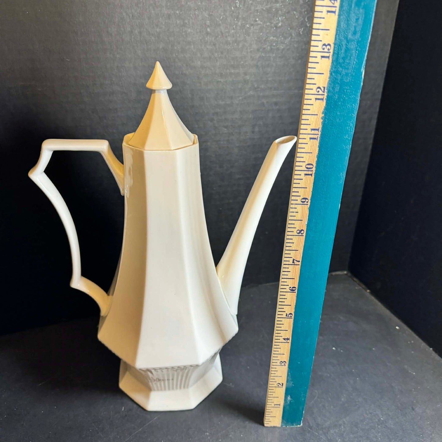 Vintage White Independence Ironstone Ceramic Coffee Pot [Item 0285]