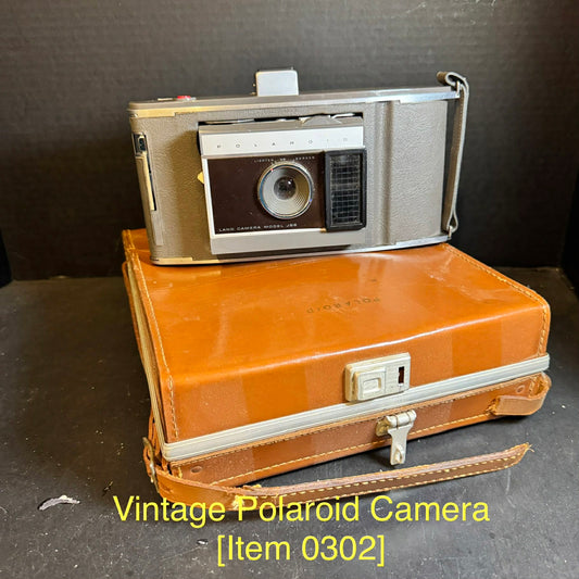 Vintage Polaroid Camera [Item 0302]