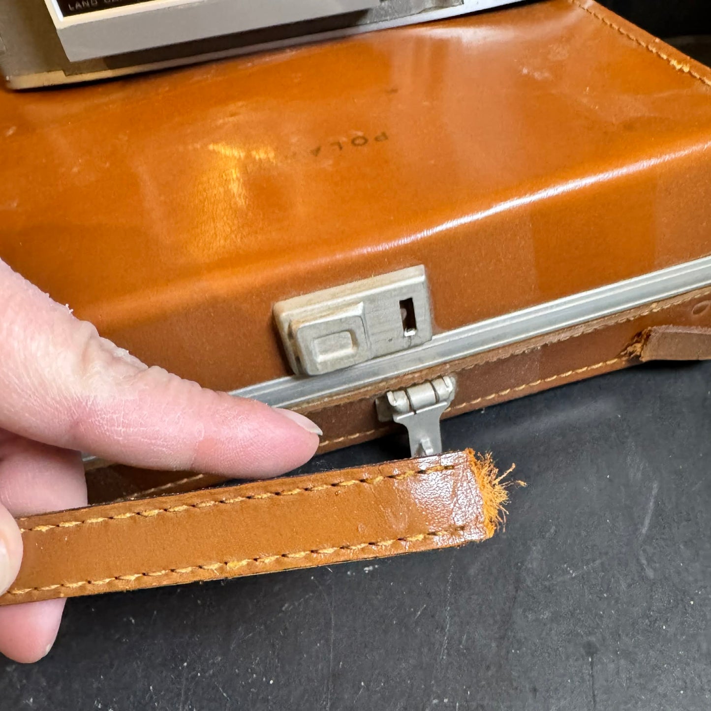 Vintage Polaroid Camera [Item 0302]