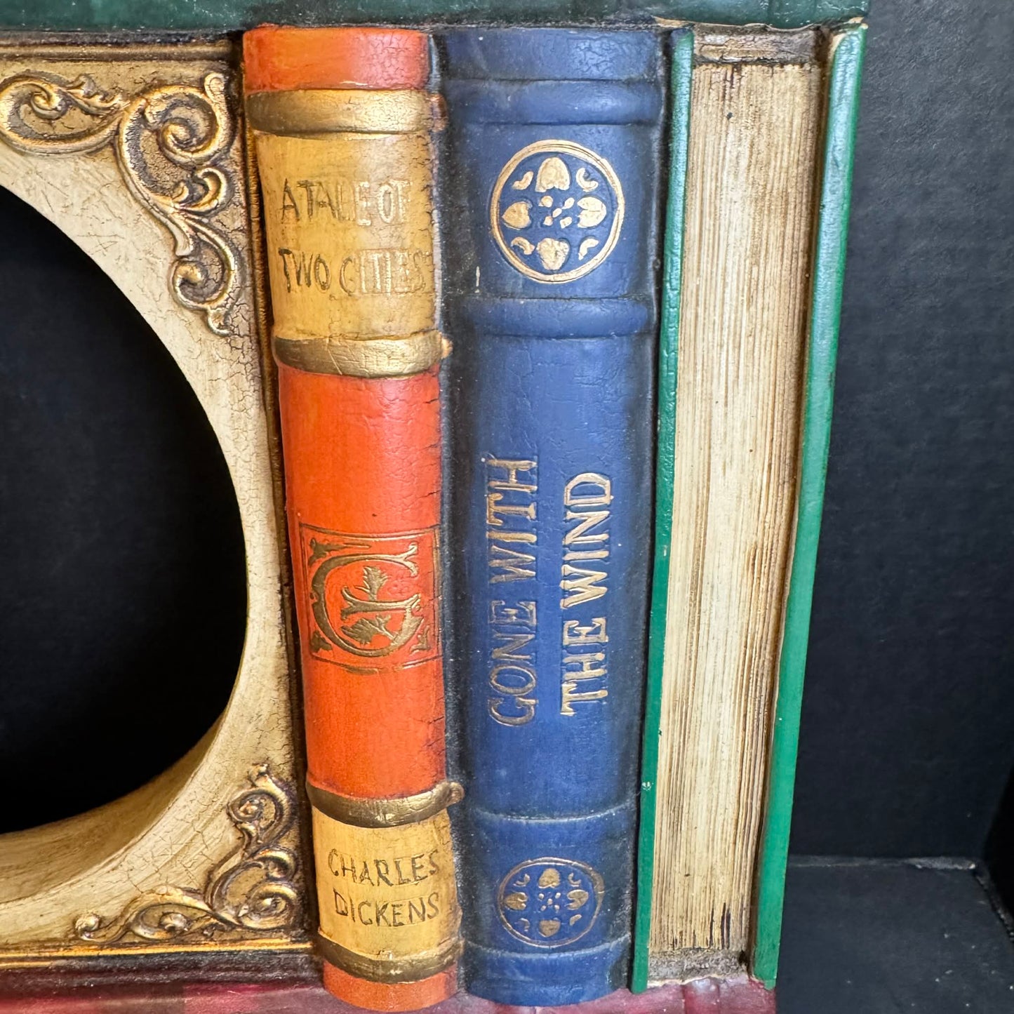 Library/Book Themed Frame [Item 0311]