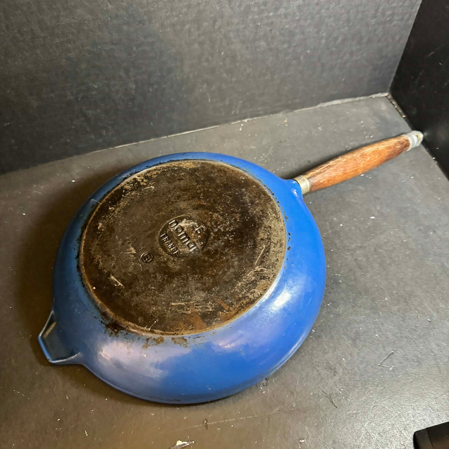 Nomar France Blue Cast Iron Pan with Wooden Handle [Item 0314]