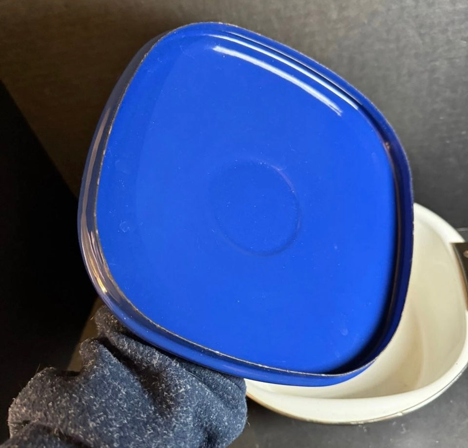 Elegant Blue "GG" Galloping Gourmet Lidded Pot [Item 0316]