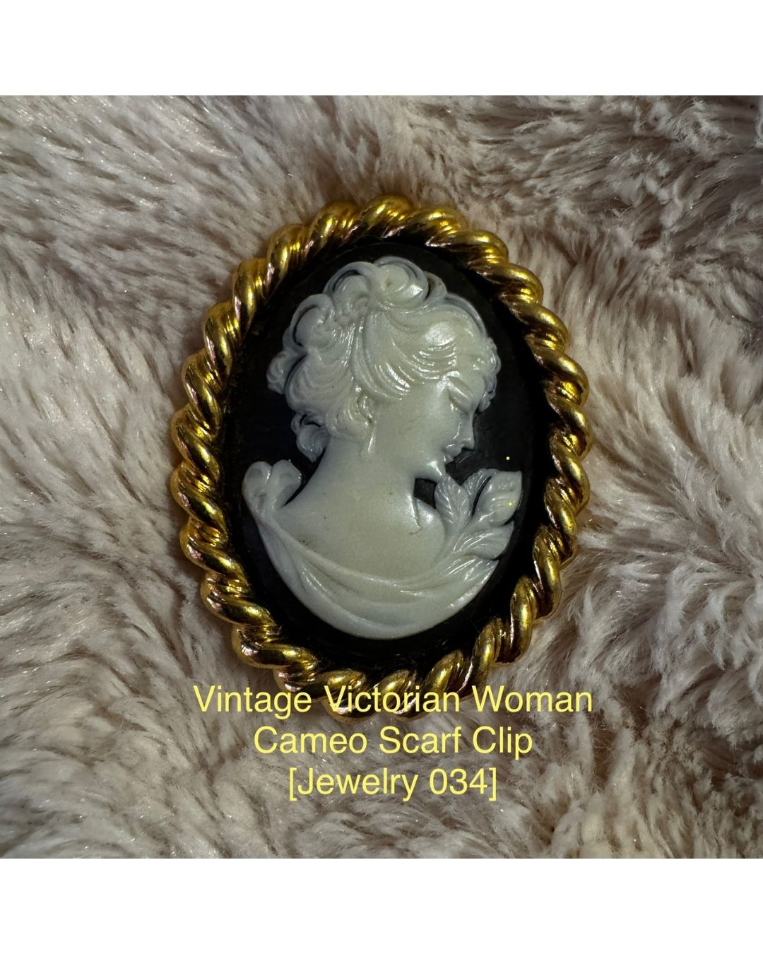 Vintage Victorian Woman Cameo Scarf Clip [Jewelry 034]