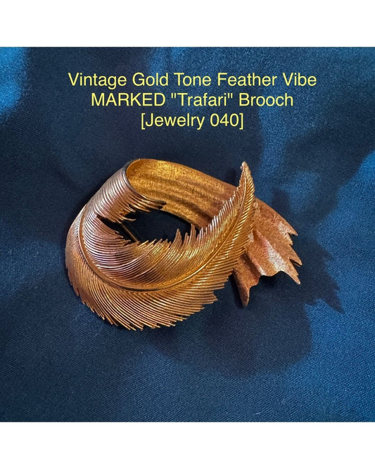 Vintage Gold Tone Feather Vibe MARKED "Trafari" Brooch [Jewelry 040]