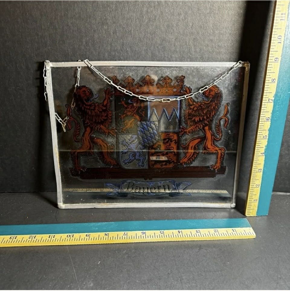 Bayern Glass Crest Panel [Art 068]
