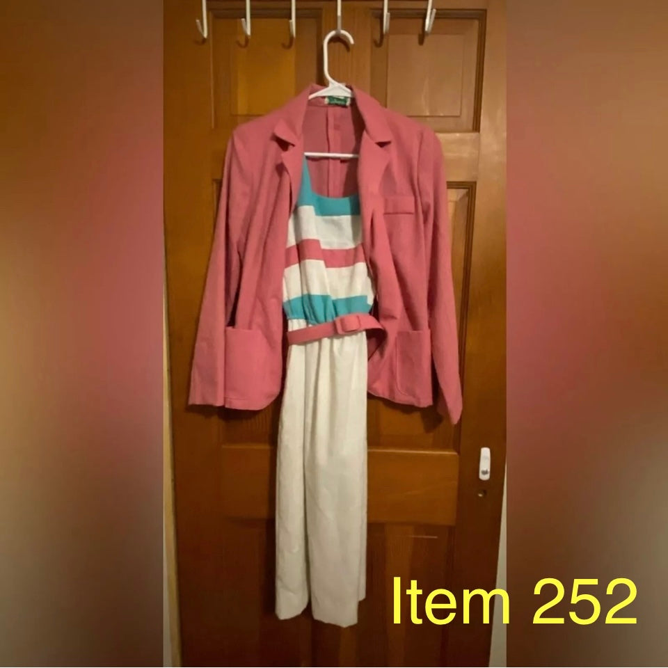 Vintage Beege ILGWU Women's Dress Size 7-8 [Clothing 252]