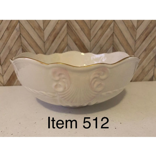 Vintage Belleek Ireland Georgian Shell Bowl [Item 512]