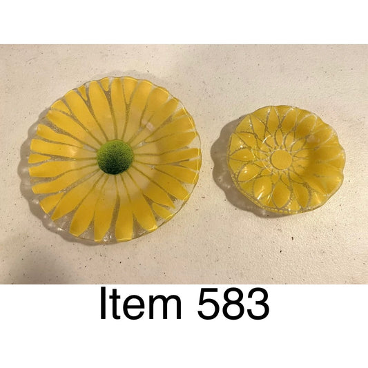 Vintage SIGNED Yellow Glass Dishes [Item 583]