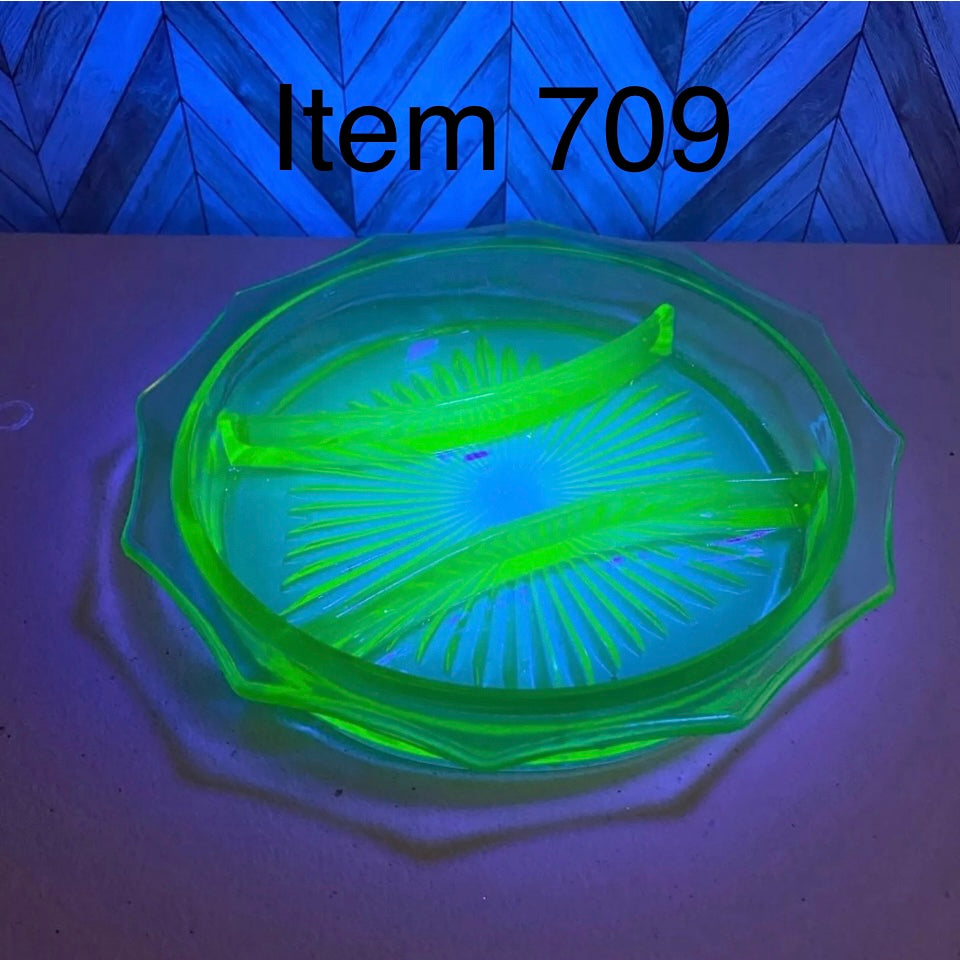 Green Glow Depression Glass 3 Way Divided Relish Dish Serving Bowl [Item 709]