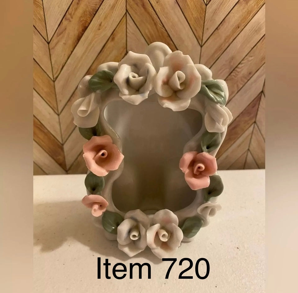Vintage Floral Table Top Ceramic Picture Frame [Item 720]
