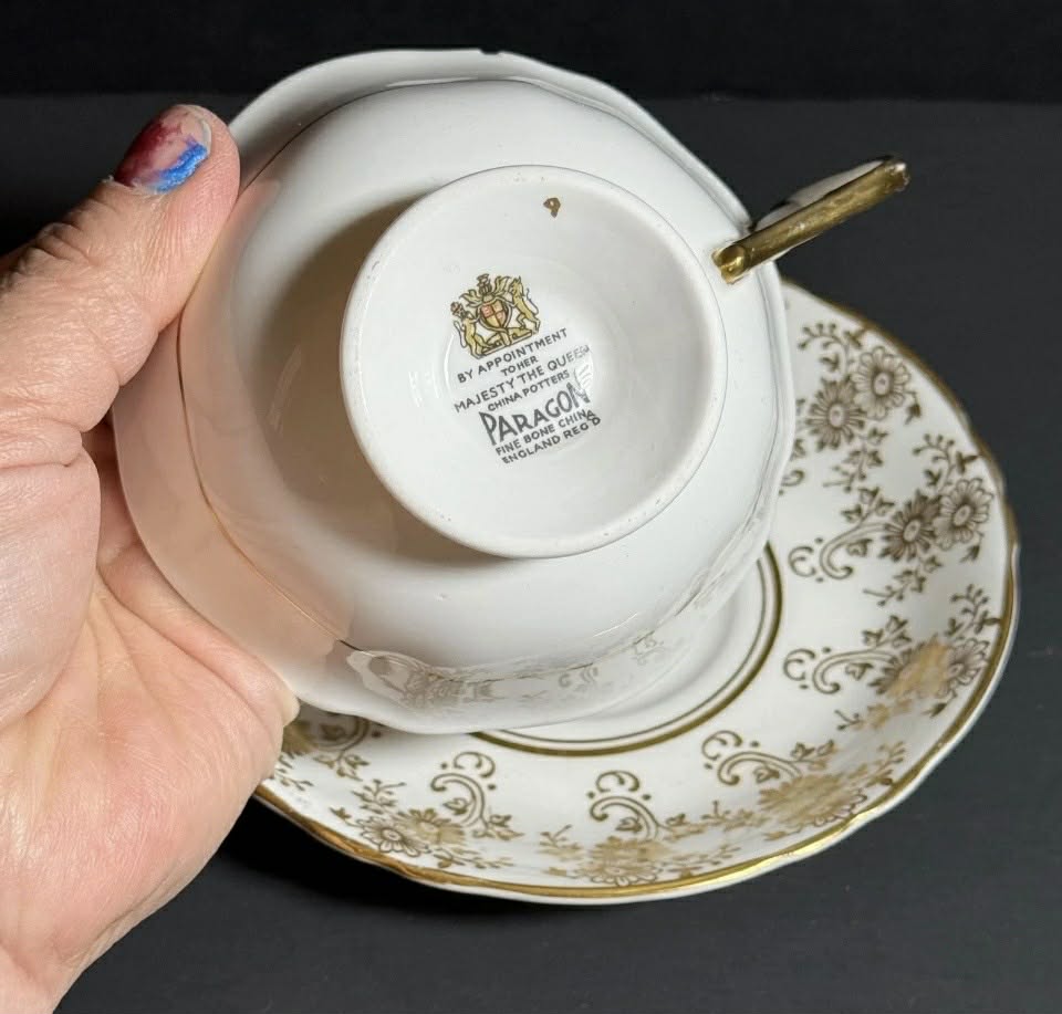 Paragon Fine Bone China Tea Cup Set, England [Item 840]