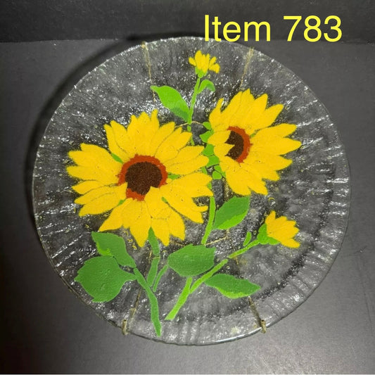Vintage Pressed Glass Sunflower Plate [Item 783]