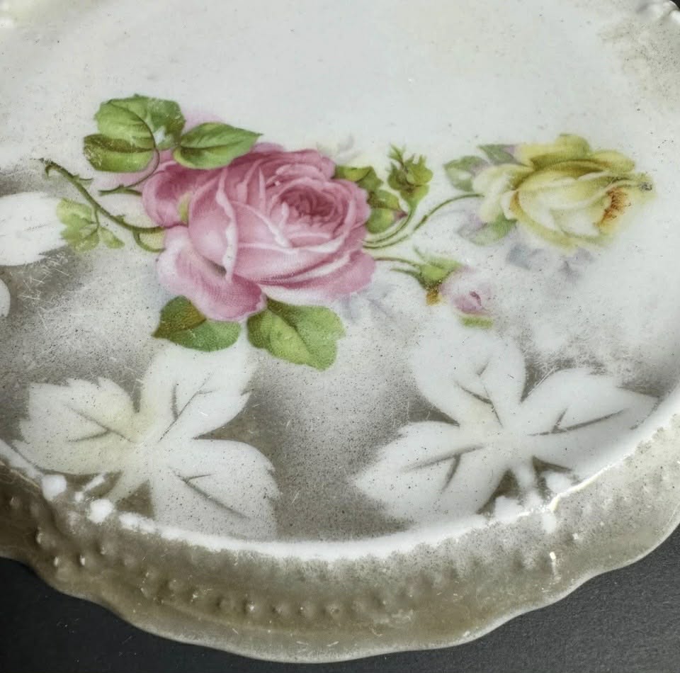 Vintage Leughtenburg Germany Floral Plate [Item 810]