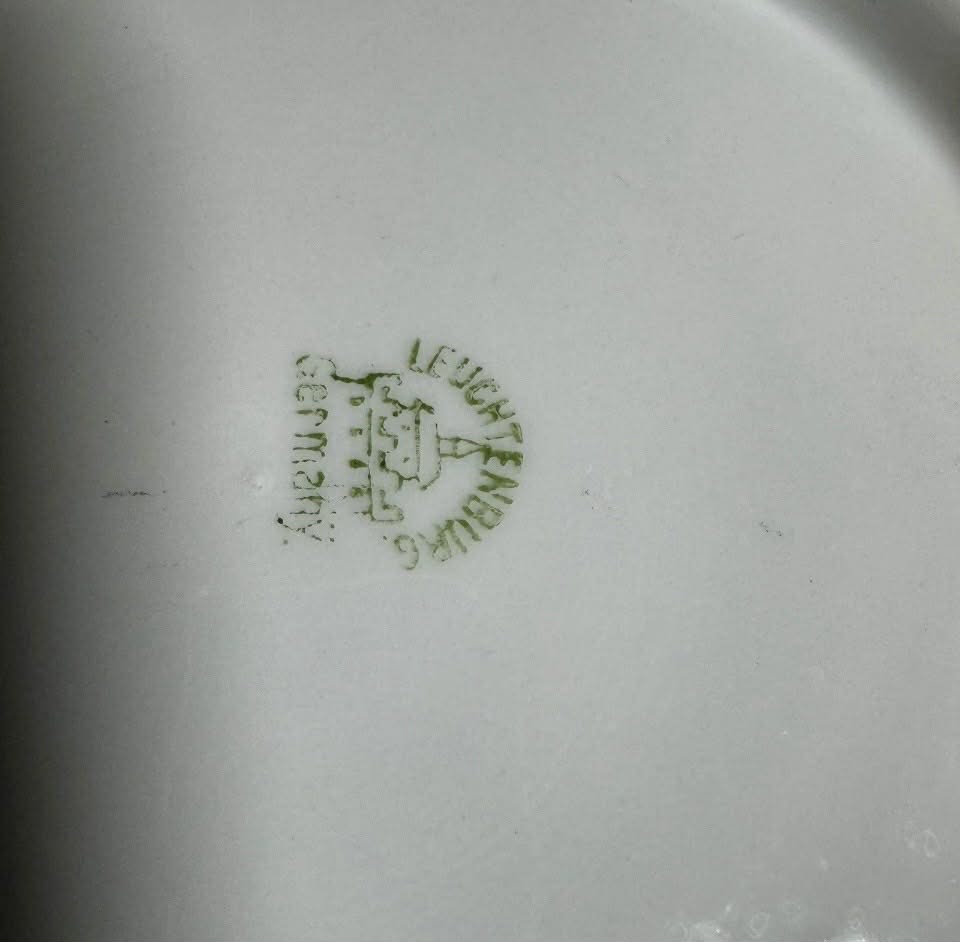 Vintage Leughtenburg Germany Floral Plate [Item 810]