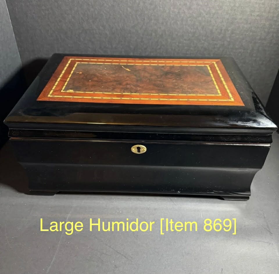 Large Humidor [Item 869]