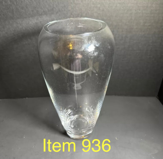 Clear Lenox Flower Vase [Item 936]
