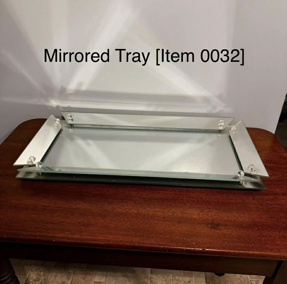 Mirrored Tray [Item 0032]