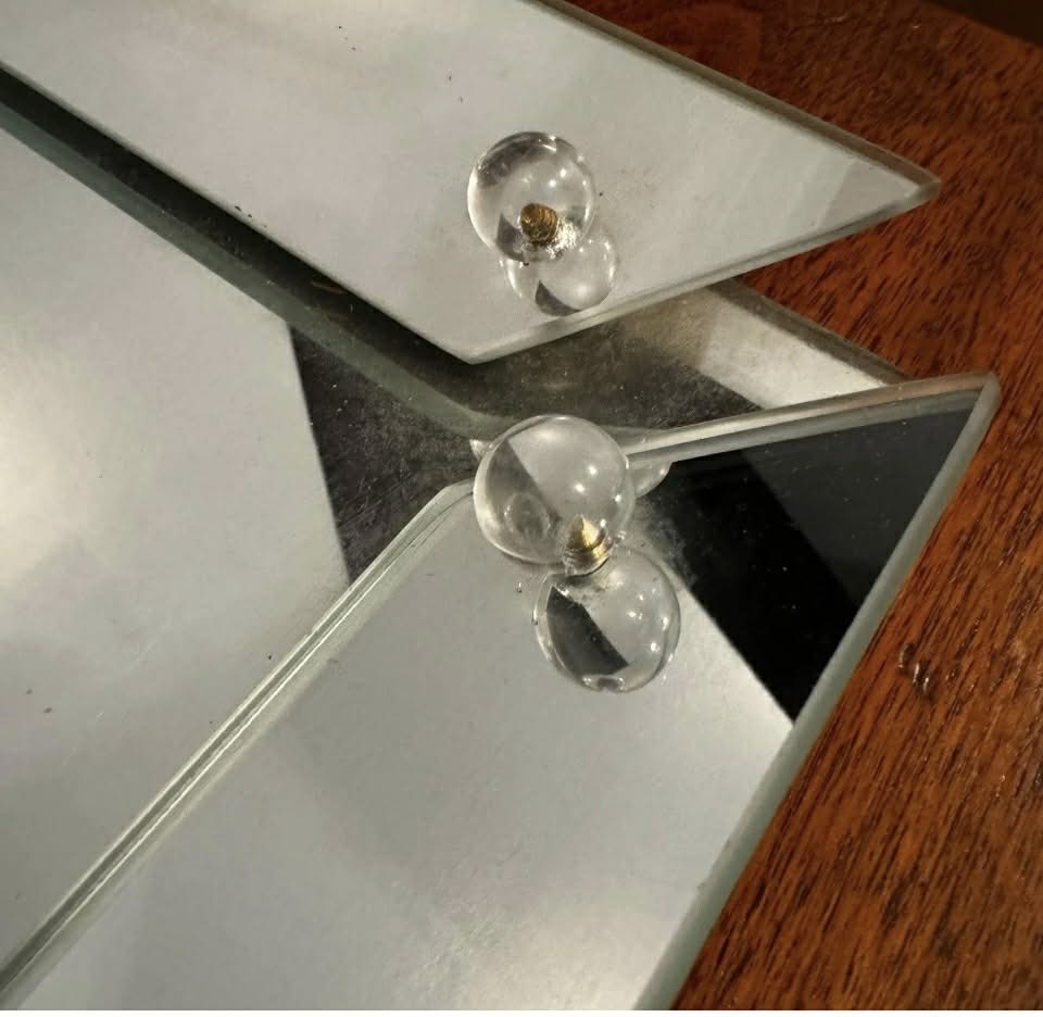 Mirrored Tray [Item 0032]