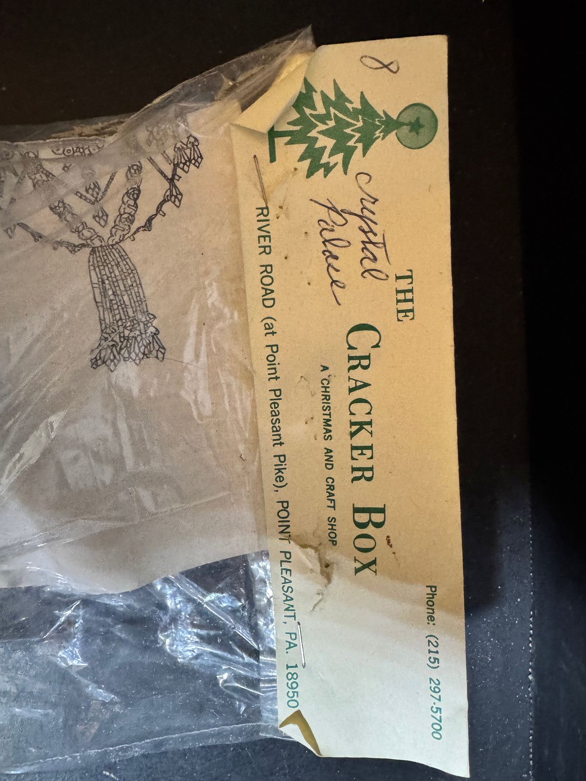 Vintage Crystal Palace Christmas Cracker Box Craft Kit [Item 0393]