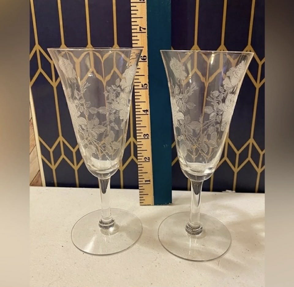 Vintage Etched Wine Glasses, set of 2 [Item 522]