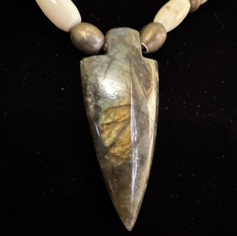 Tribal Arrow Head style Necklace on Twine [Jewelry 010]