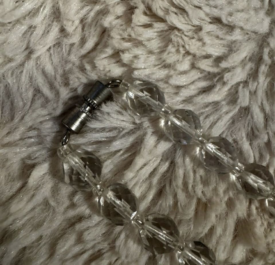 Clear Acrylic Bead Necklace [Jewelry 022]