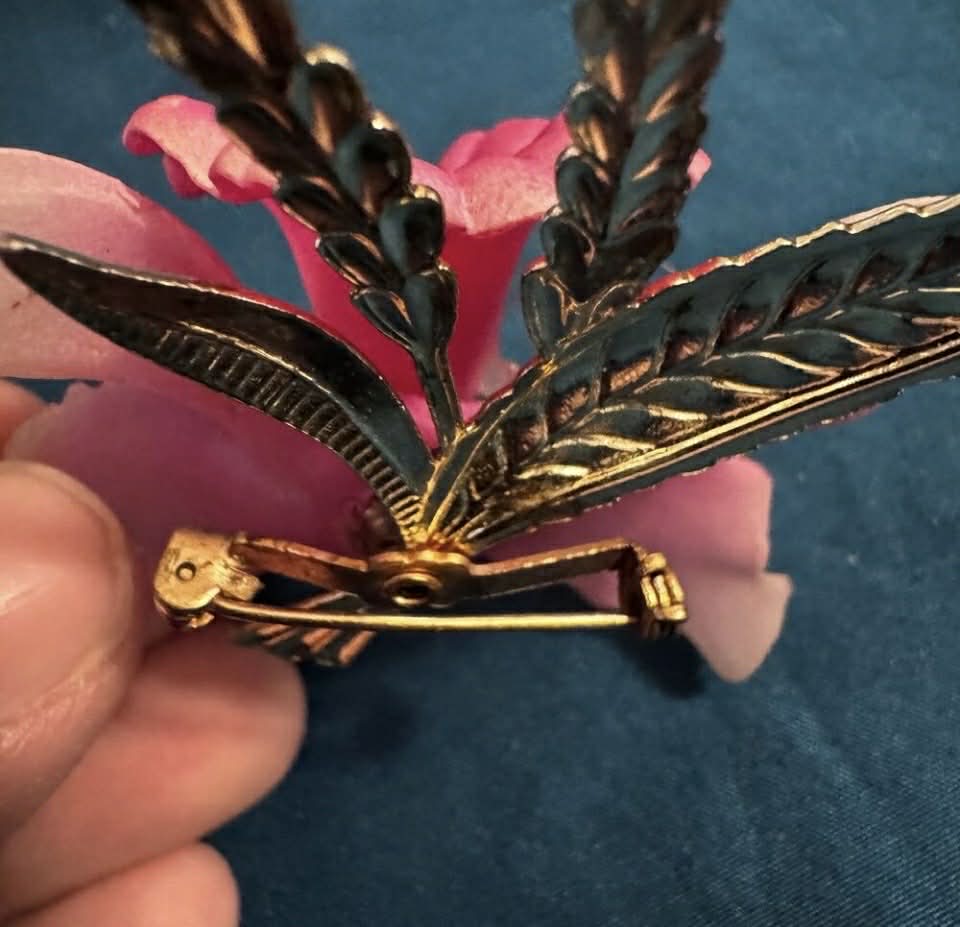 Vintage Pink/Gold Lucite Celluloid Orchid Flower Brooch Pin [Jewelry 046]