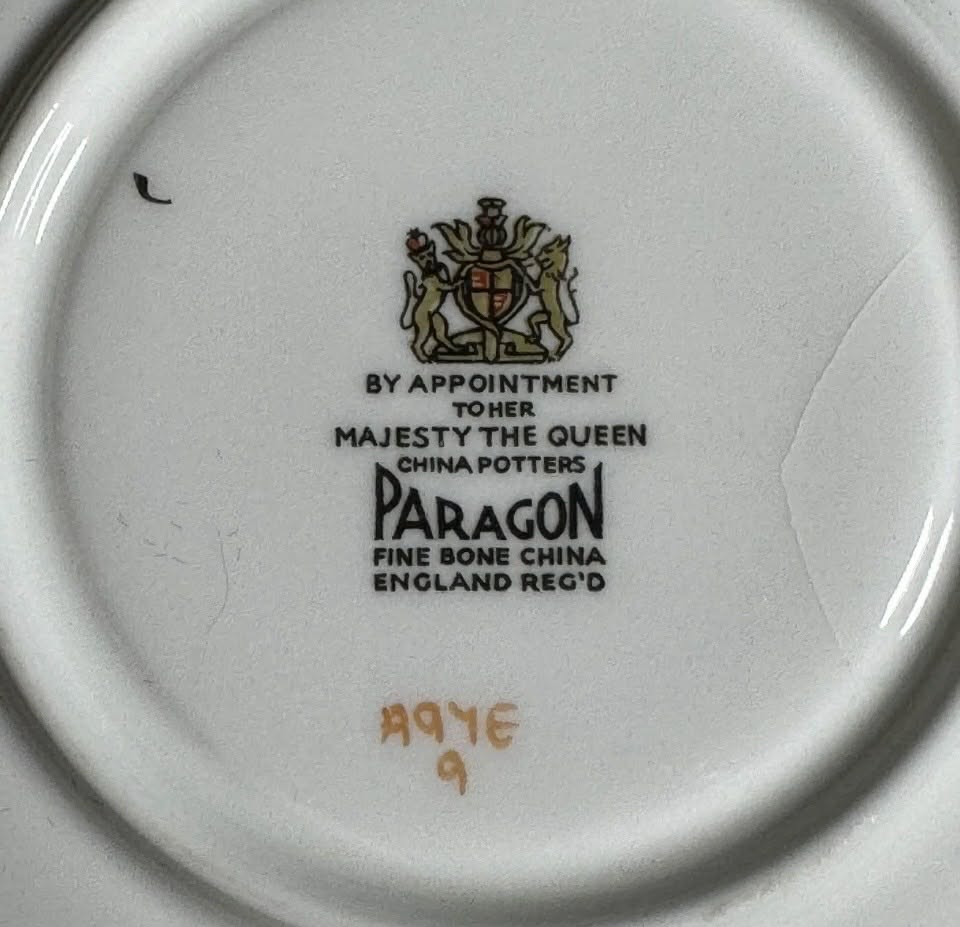 Paragon Fine Bone China Tea Cup Set, England [Item 840]