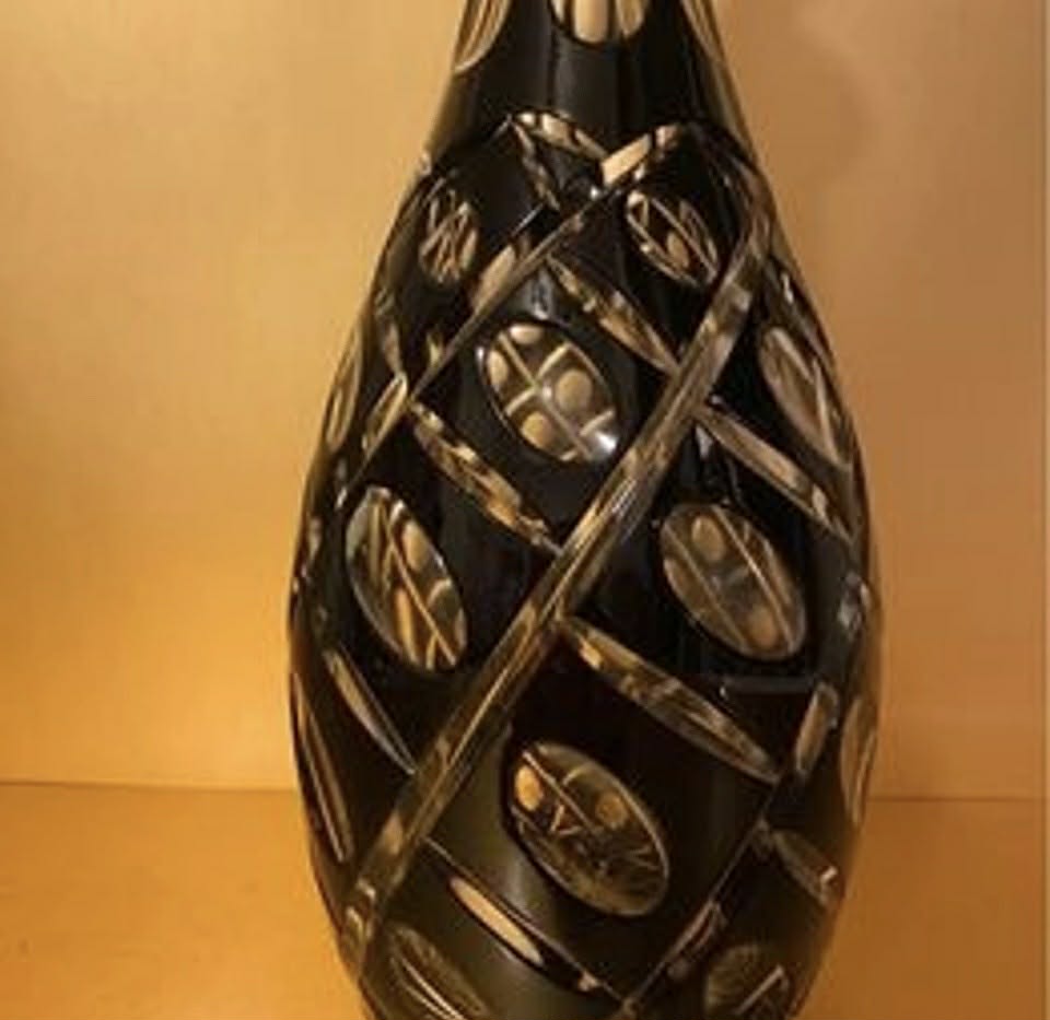 Cut to Clear Ruby Bohemian Lead Crystal Glass Decanter [Item 020]