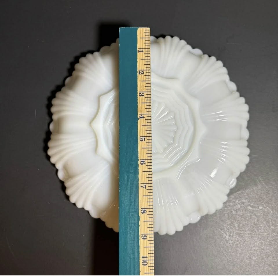Vintage White Milk Glass Sectional Appetizer Serving Plate [Item 837]